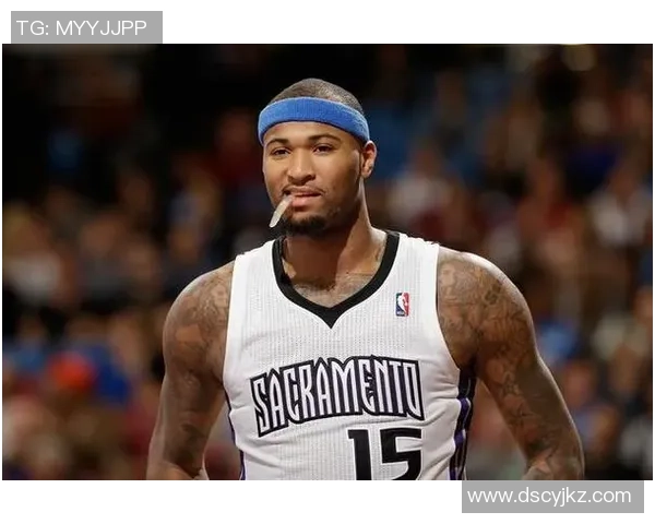 全球足球中锋球星排名及其影响力分析 领跑者与挑战者的对比