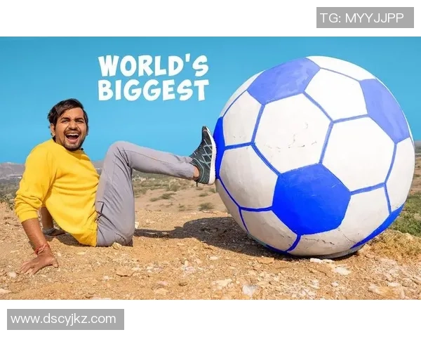 《挂球星足球：探索虚拟足球世界中的竞技与策略新体验》